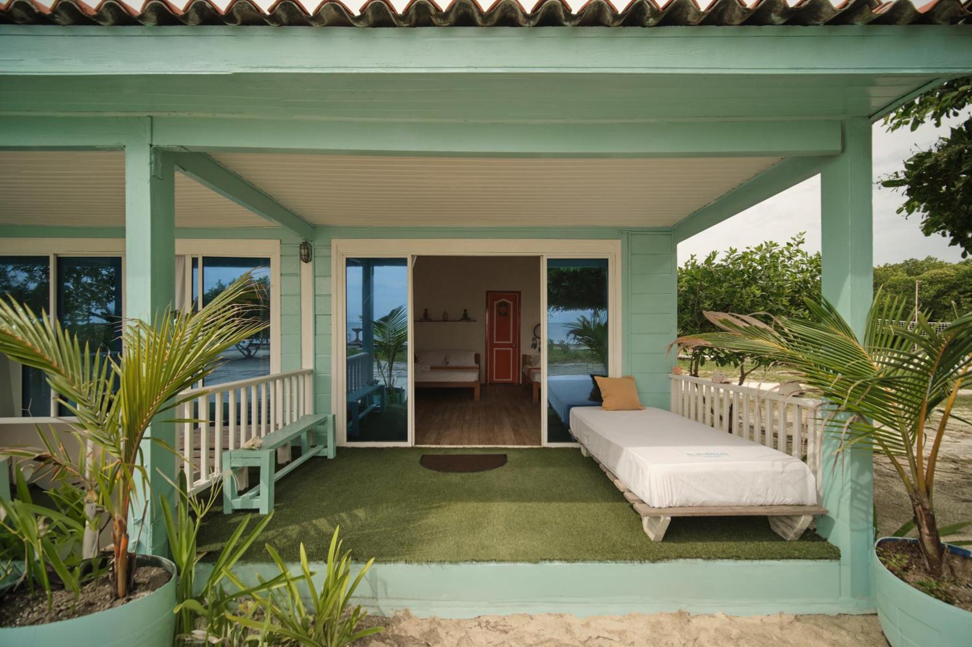 El Embrujo Tintipan Hotel Tintipan Island Екстериор снимка